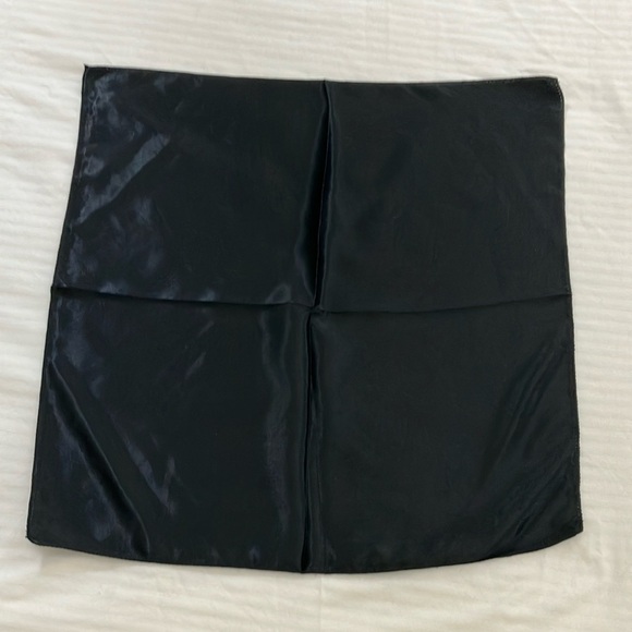 Black silk like scarf perfect for folding into suit jacket pocket - Picture 1 of 12